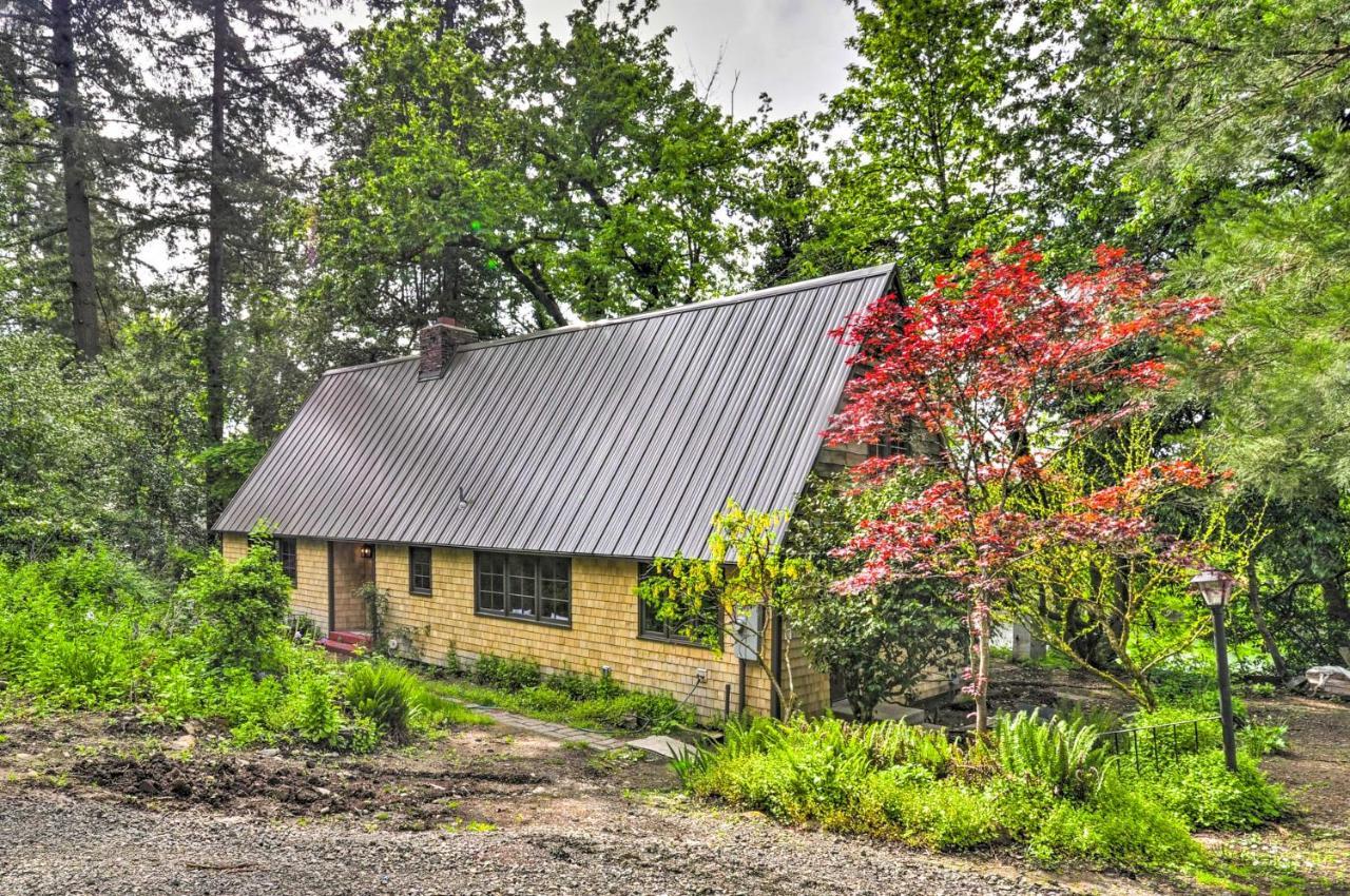 Peaceful And Elegant Cottage With Riverside View Oregon City Exterior photo